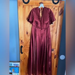 Cinnamon flutter sleeve dress from David’s bridal. Size 16. Unaltered. Worn 1x